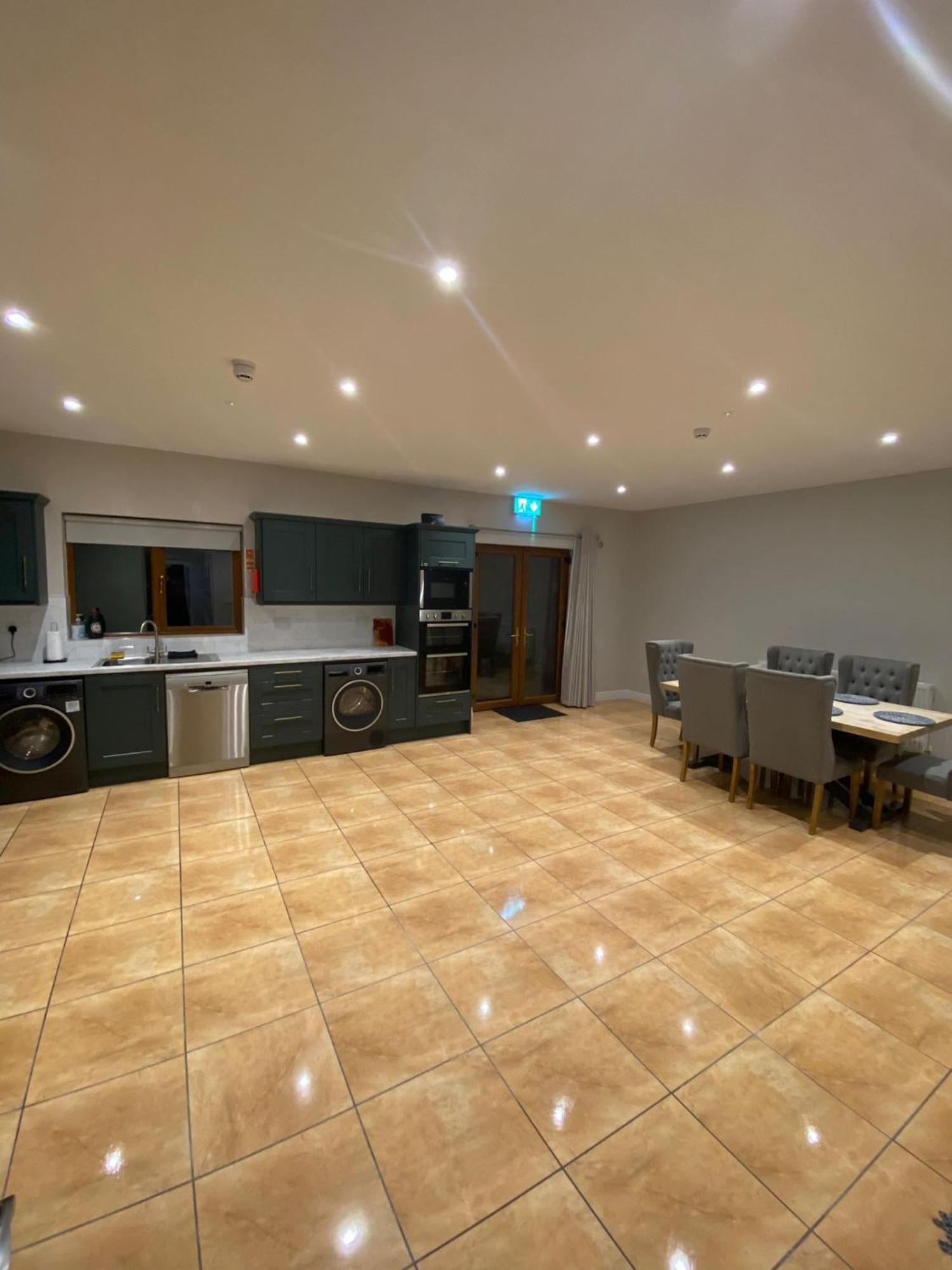 Dromod Suites Buitenkant foto